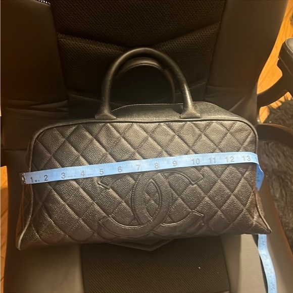 Chanel Timeless CC Caviar Bowling Bag - Picture 15 of 16